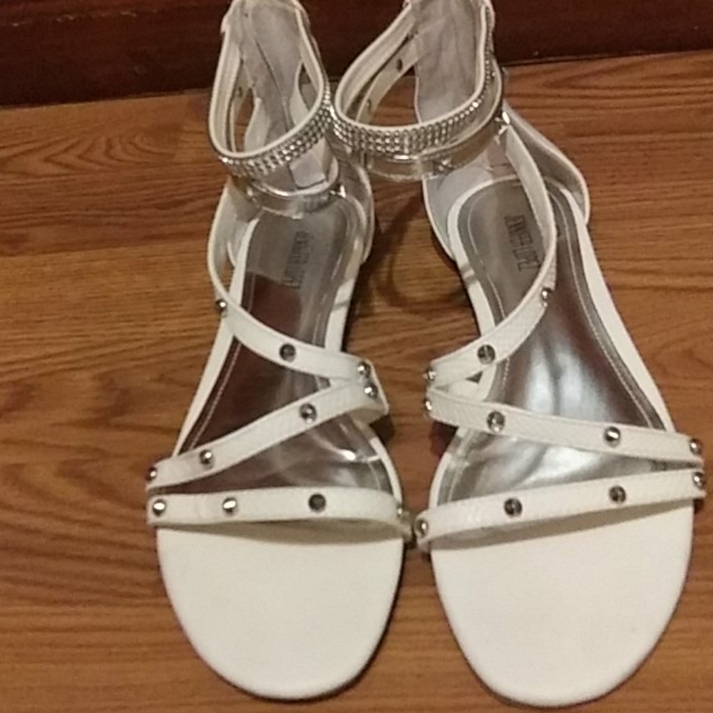 Jennifer Lopez Shoes size 9